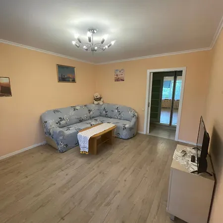 уютная 6 фонтана, 15 мин аркадия Apartment Odesa